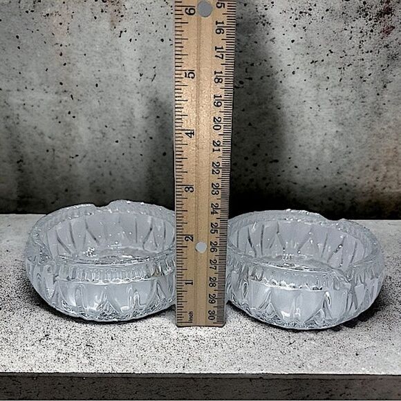 TWIN TEARDROP CRYSTAL ASHTRAY’S
Ashtray, jewelry dish, candy dish 
Lead crystal - Picture 6 of 12